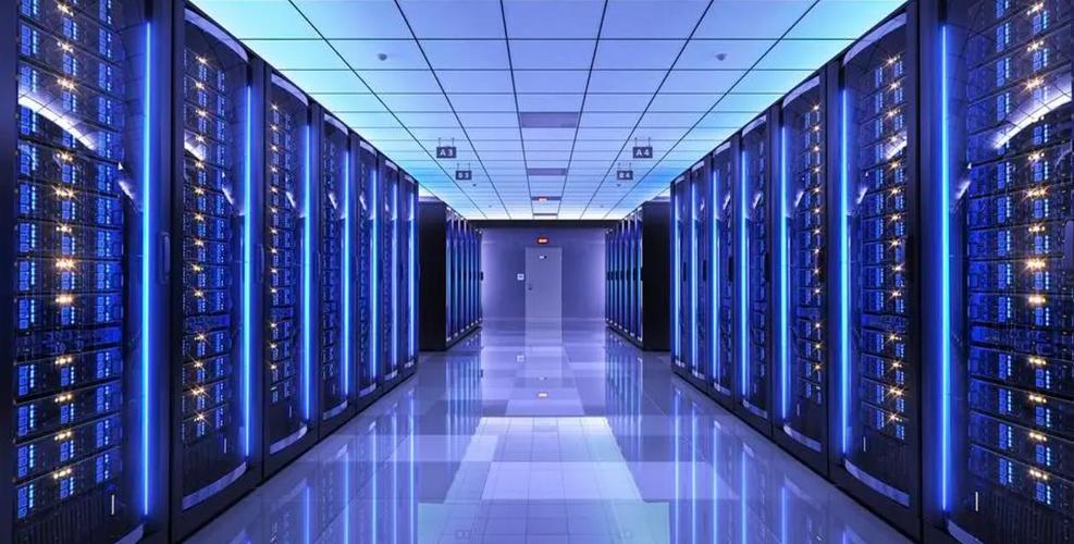 是不是越偏遠地區的數據中心托管費用就越貴？