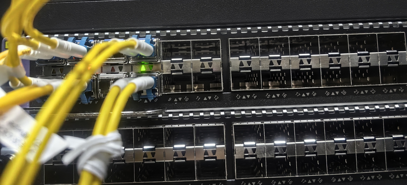 網絡割接完成后，如何驗證網絡狀態恢復正常？